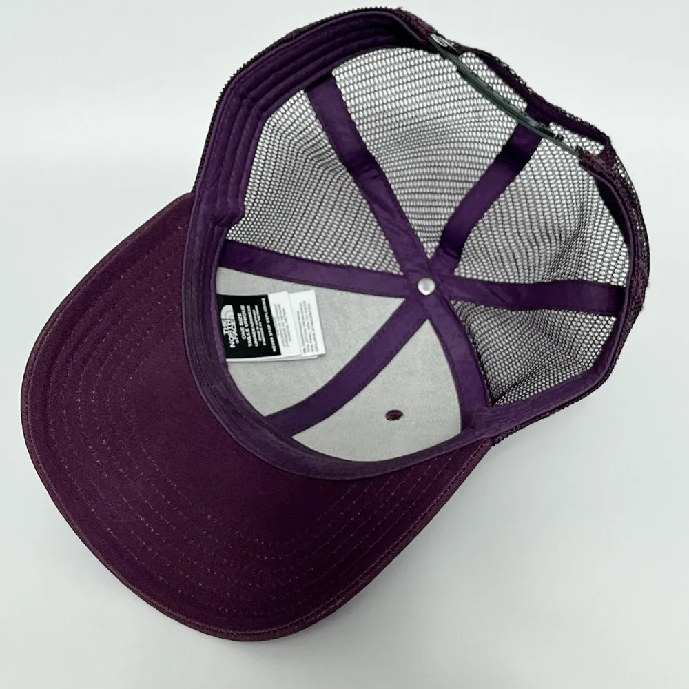 The North Face Embroidered Bear Trucker Hat Wine Snap Back Mesh